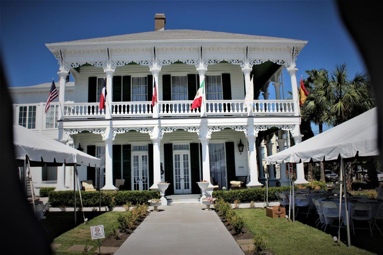The George Manor Bed & Breakfast Galveston Exterior photo