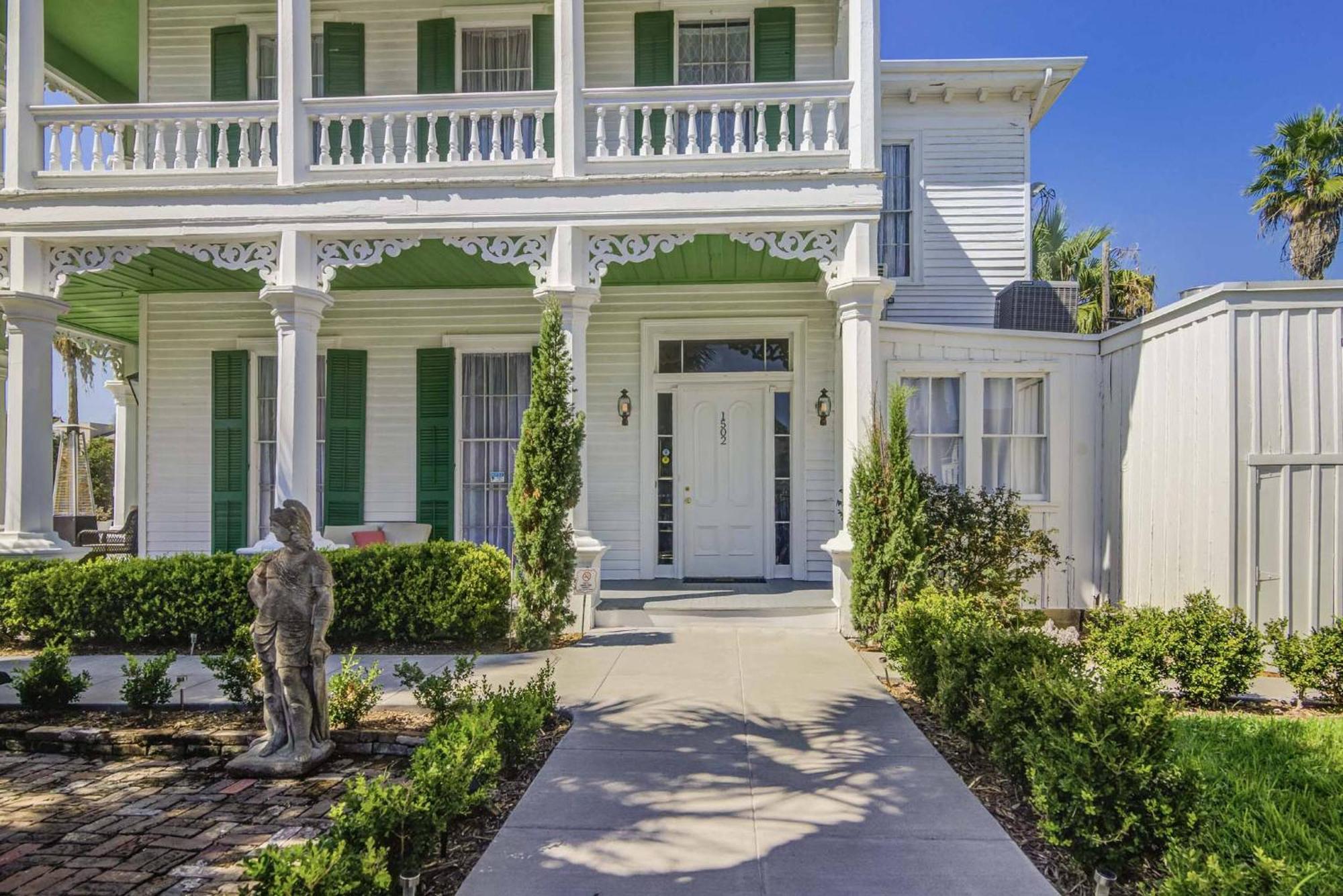 The George Manor Bed & Breakfast Galveston Exterior photo